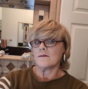 Meet your Posher, Francine